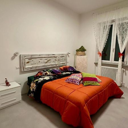 Birimari House Apartment อาเรซโซ ภายนอก รูปภาพ